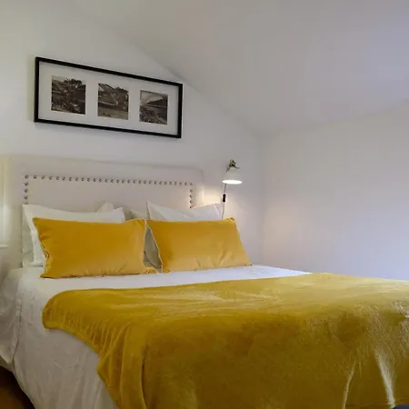 Apartment Typical Village 24 Porto